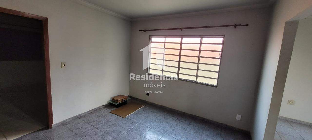 Casa à venda no Conjunto Habitacional Gilberto Rossetti: 