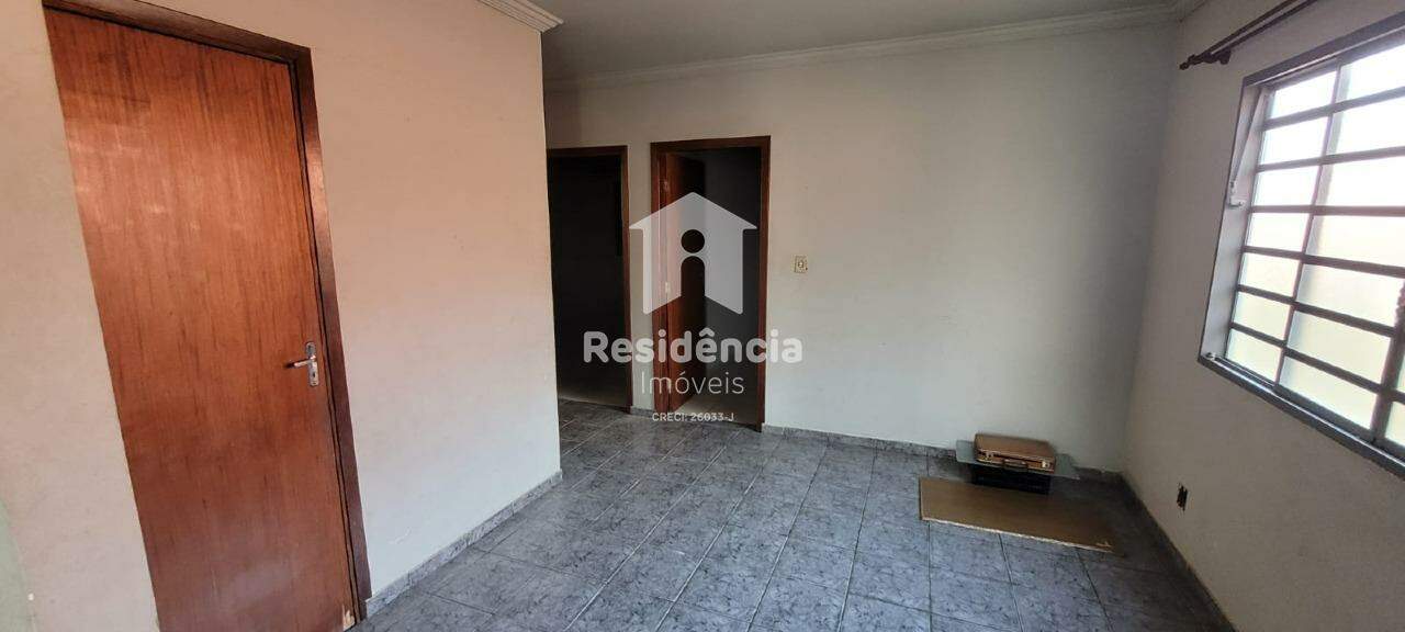 Casa à venda no Conjunto Habitacional Gilberto Rossetti: 