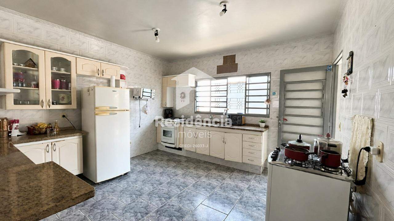 Casa à venda no Jardim São Domingos: 