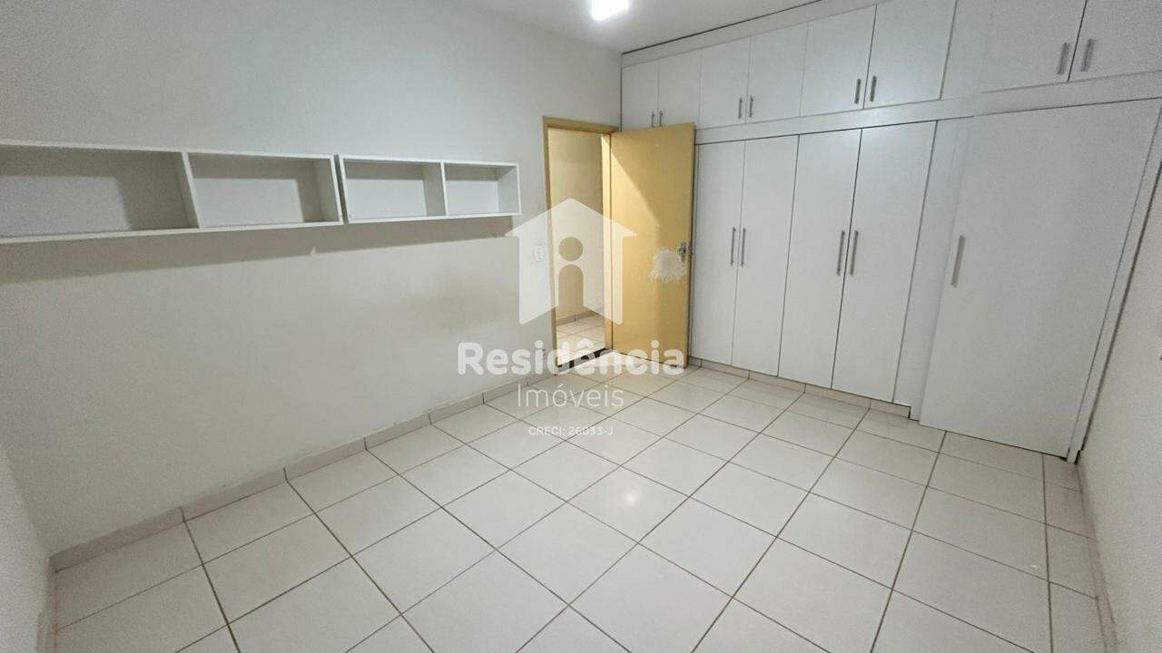 Casa à venda no Centro: 