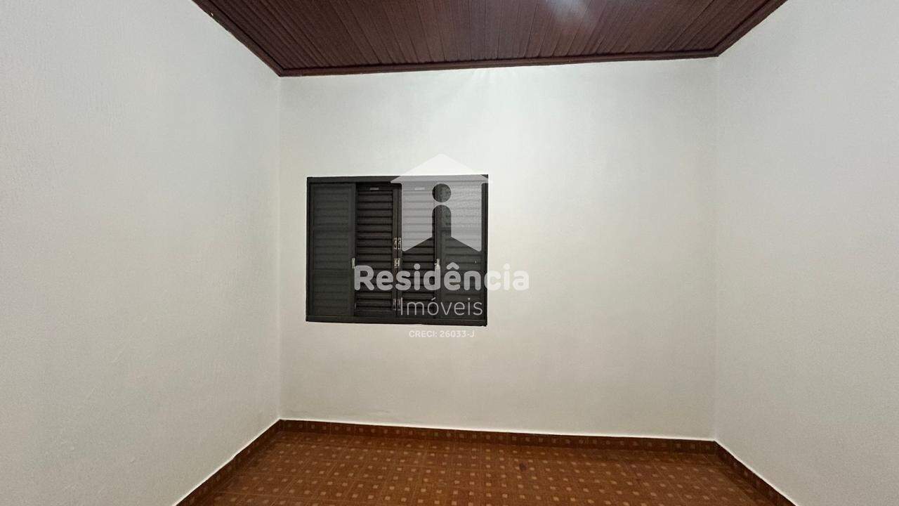 Casa para aluguel no Vila Santa Cruz: 