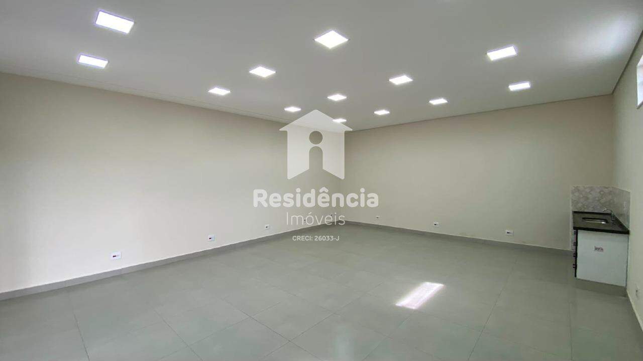 Sala Comercial para aluguel no Jardim Chico Piscina: 
