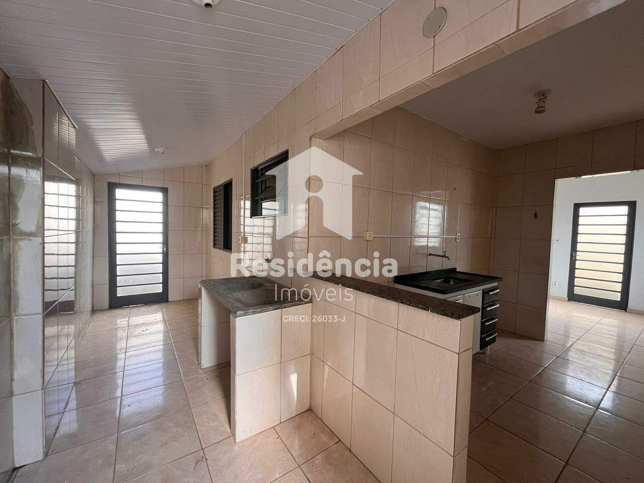 Casa à venda no Conjunto Habitacional Gilberto Rossetti: 
