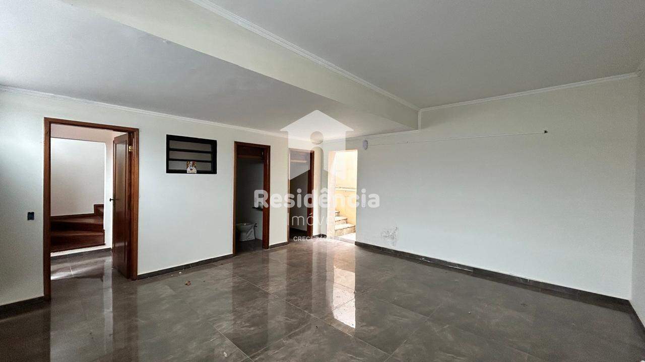 Casa à venda no Centro: 