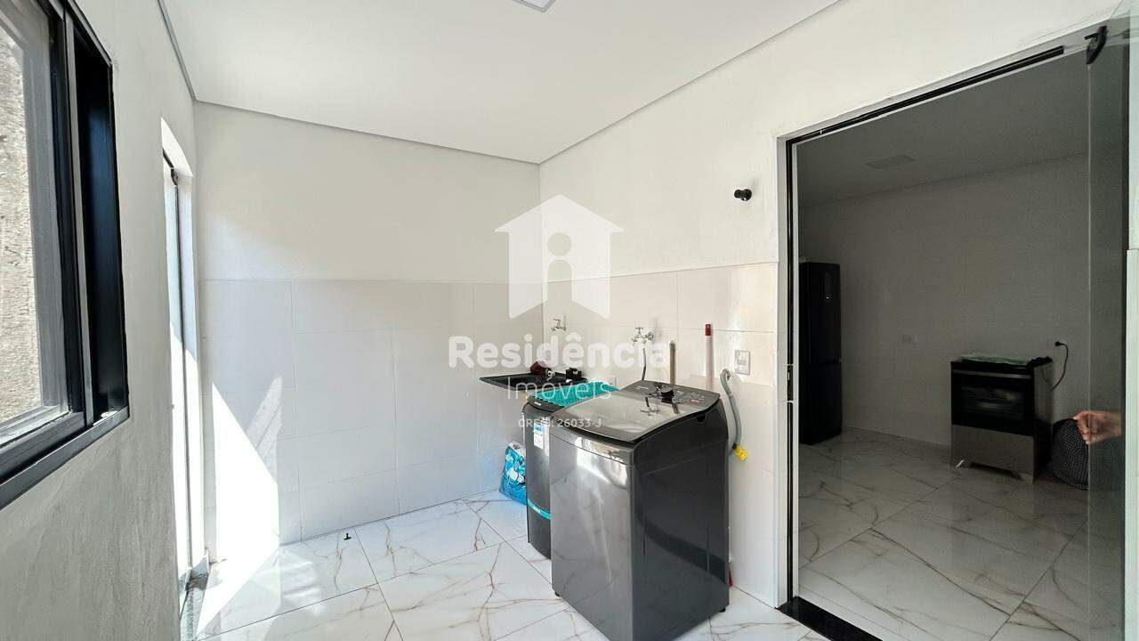 Casa à venda no Conjunto Habitacional Gildo Geraldo: 