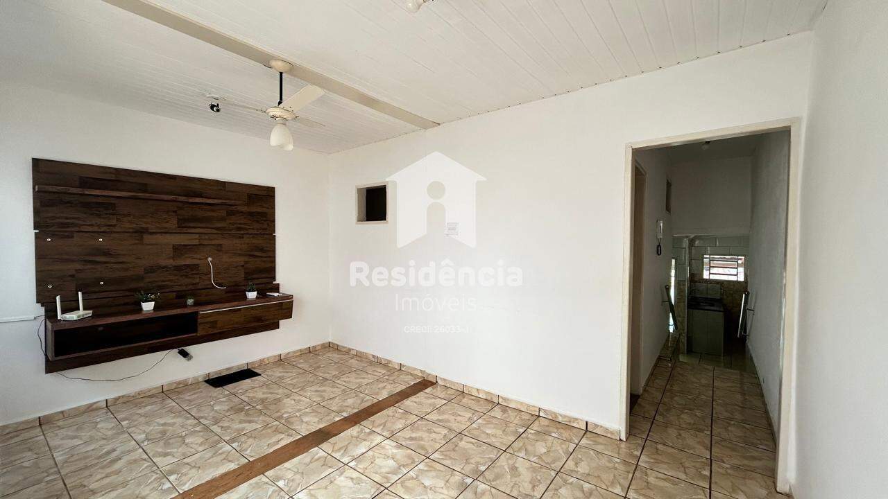 Casa à venda no Jardim São Francisco: 