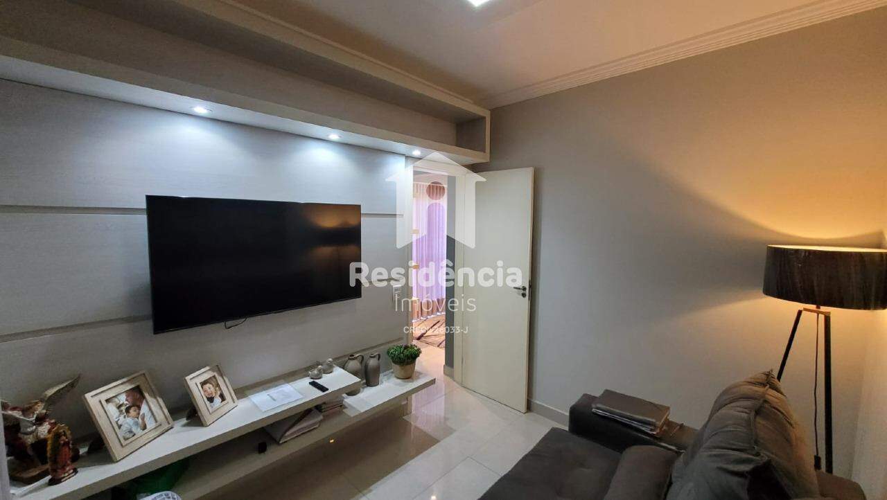 Apartamento à venda no Residencial Samambaia: 