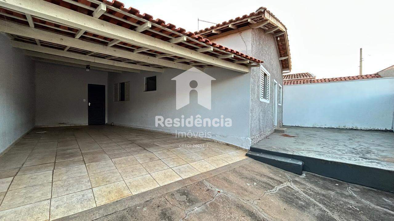Casa para aluguel no Vila Carvalho: 
