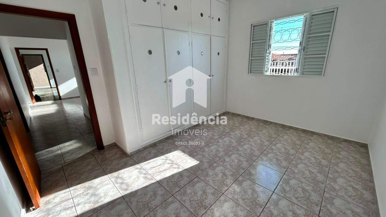 Casa para aluguel no Jardim São Domingos (Chácaras São Domingos): 