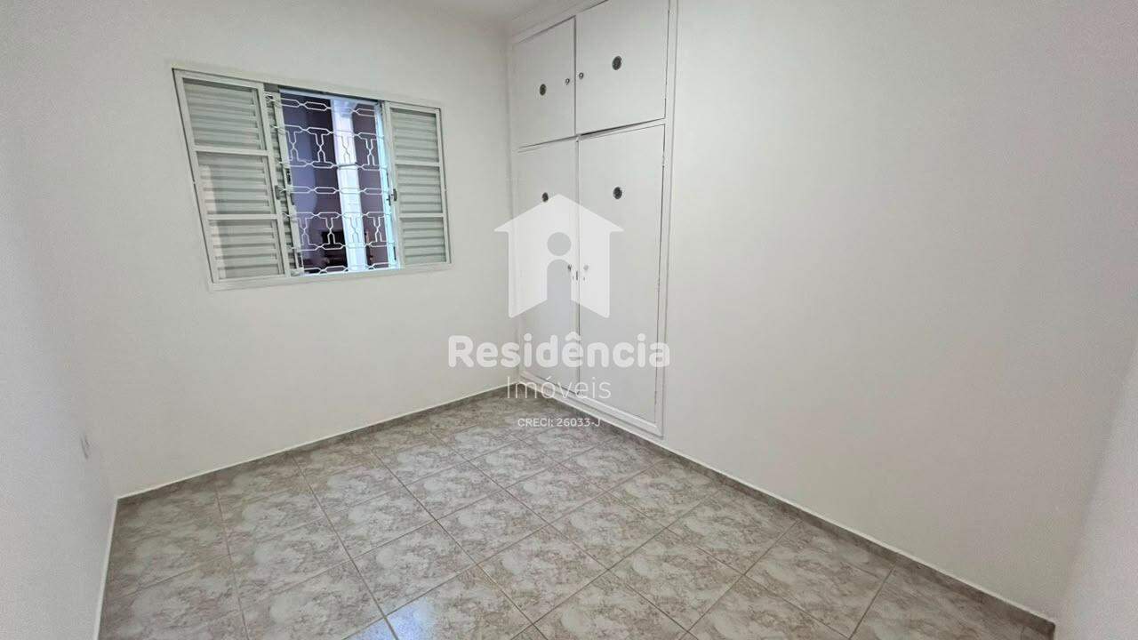 Casa para aluguel no Jardim São Domingos (Chácaras São Domingos): 