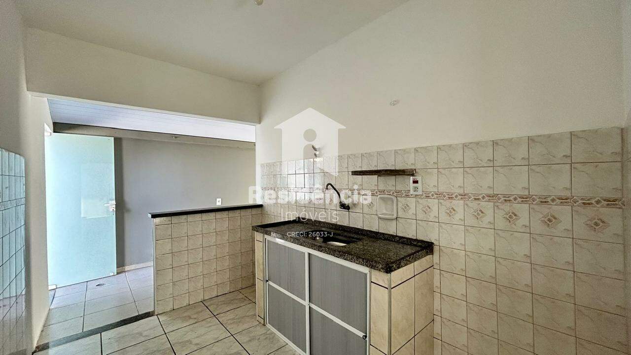 Casa para aluguel no Conjunto Habitacional Gilberto Rossetti: 