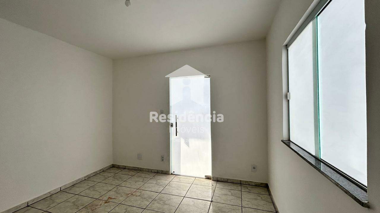 Casa para aluguel no Conjunto Habitacional Gilberto Rossetti: 