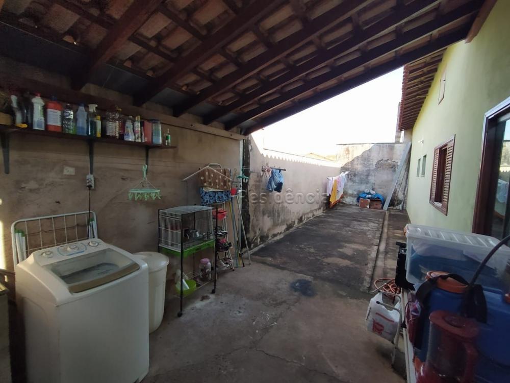 Casa à venda no Jardim Chico Piscina: 