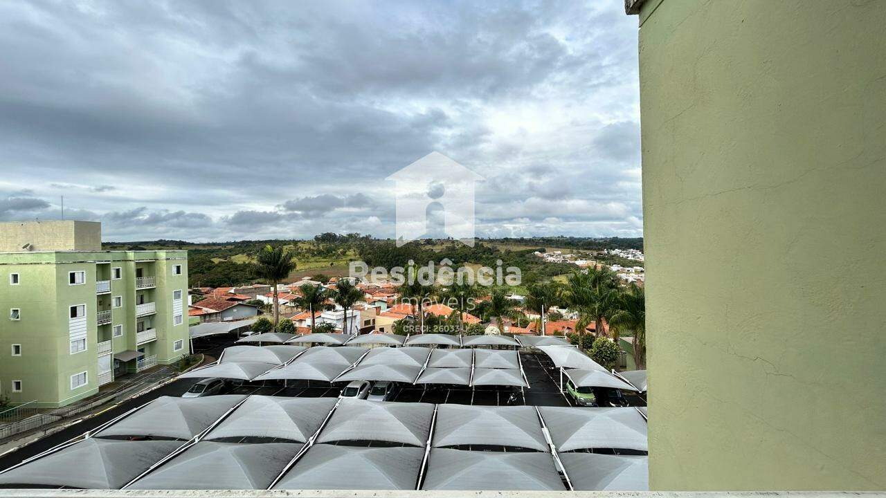 Apartamento à venda no Residencial Samambaia: 