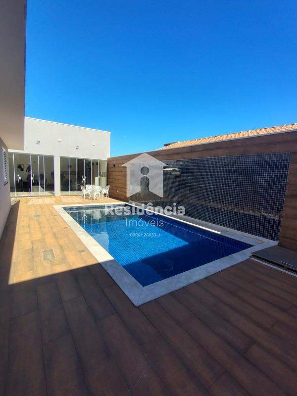 Casa à venda no Loteamento Residencial e Comercial Jardim Lago dos Ipês: 