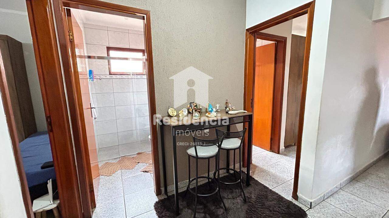 Casa à venda no Jardim São José: 