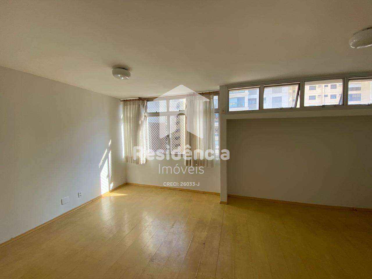 Apartamento à venda no Cambuí: 