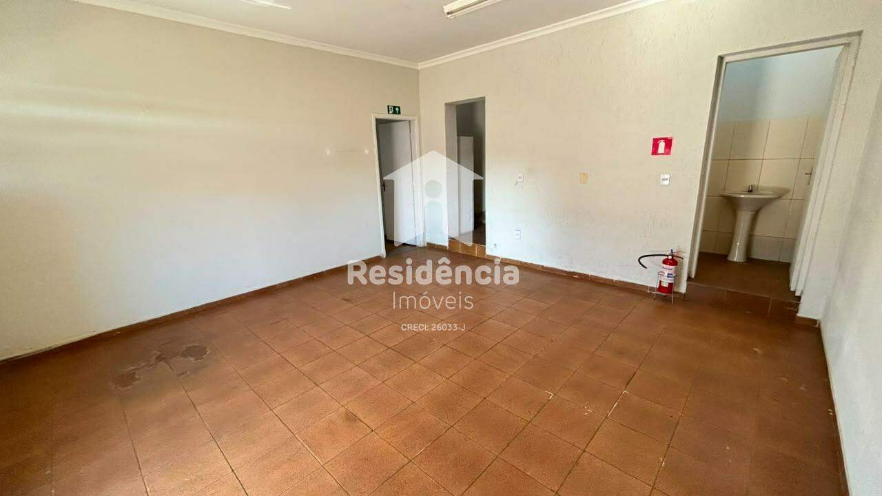 Comercial para aluguel no Jardim São Domingos: 