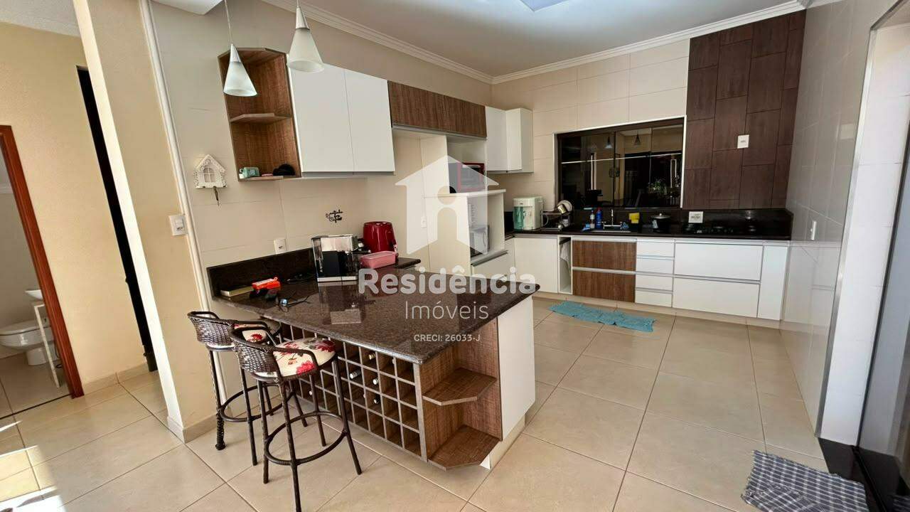Casa à venda no Jardim São José: 