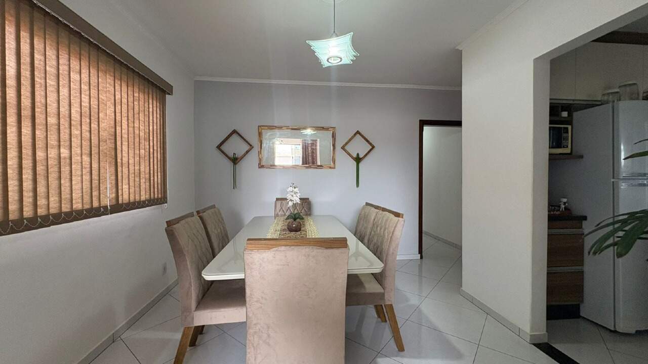 Casa à venda no Conjunto Habitacional Gilberto Rossetti: 