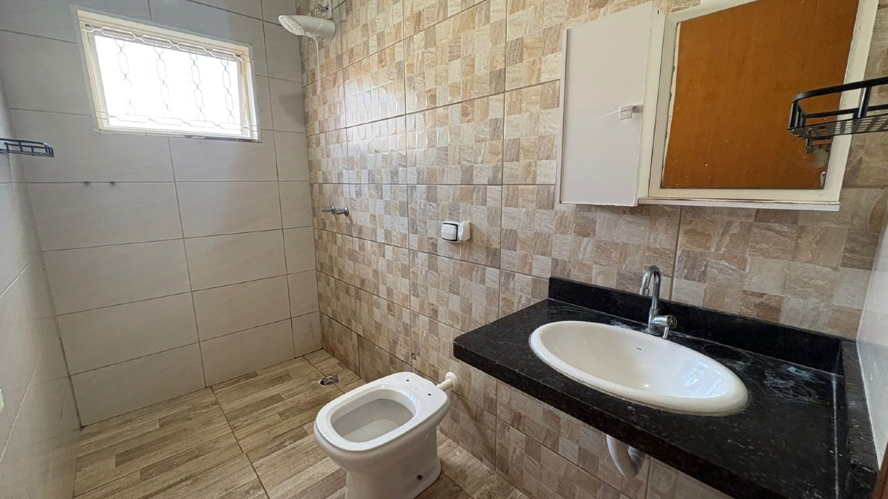 Casa à venda no Loteamento Residencial e Comercial Jardim Lago dos Ipês: 