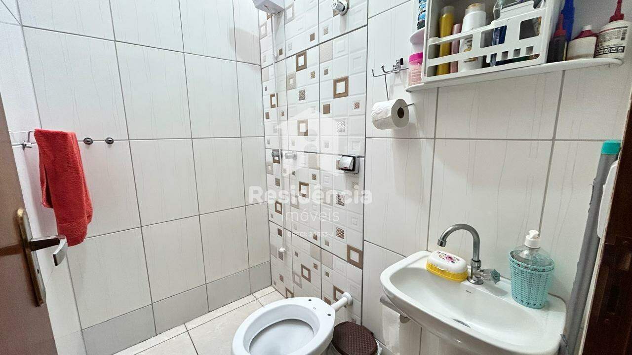 Casa à venda no Conjunto Habitacional Luiz Fernandes Dias: 