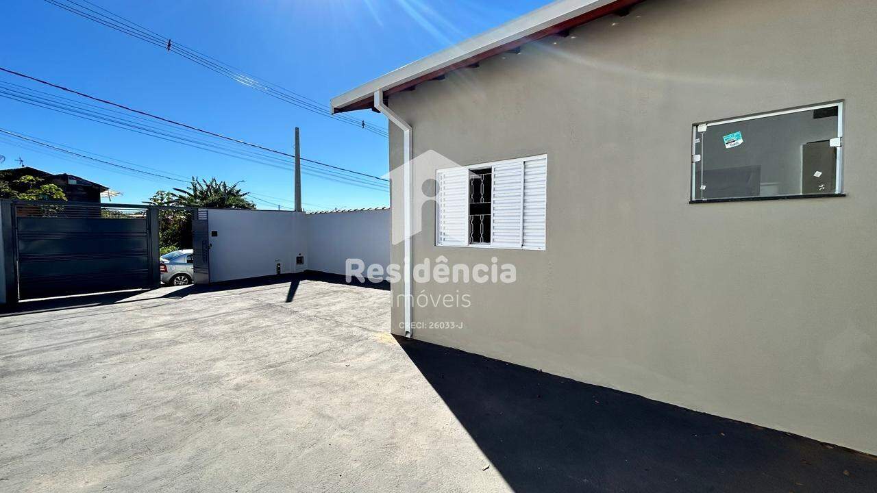 Casa à venda no Jardim Antônio Carlos Bernini: 