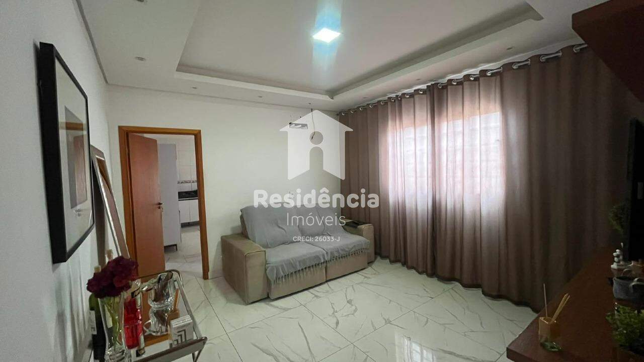 Casa à venda no Jardim Santa Cecília: 