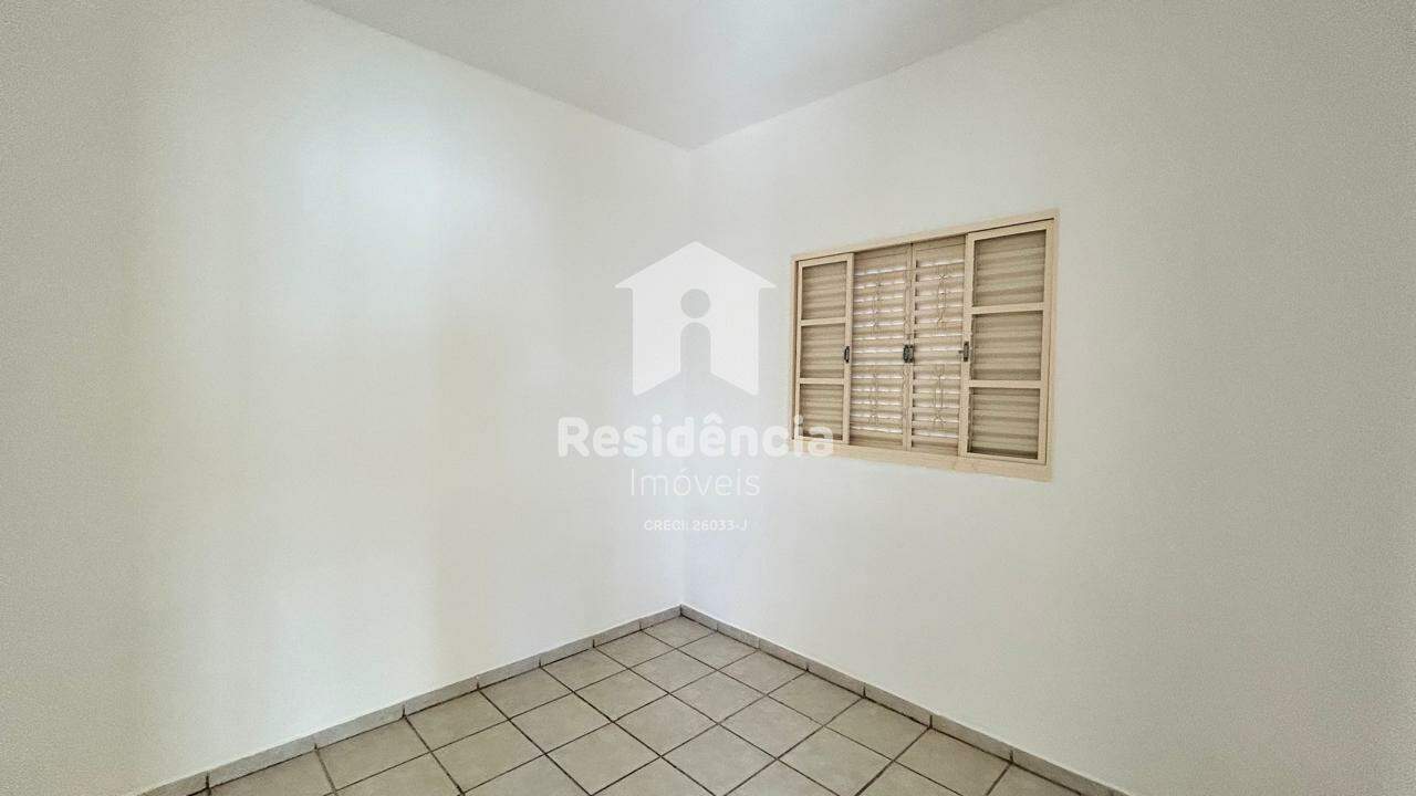 Casa à venda no Conjunto Habitacional Luiz Fernandes Dias: 