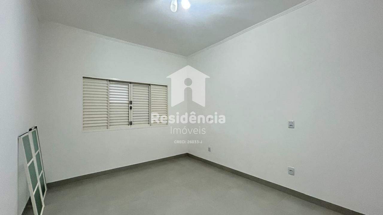 Casa para aluguel no Jardim São Francisco: 