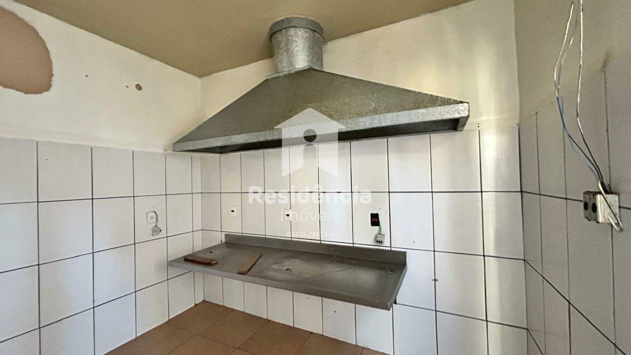 Comercial para aluguel no Jardim Lavínia: 