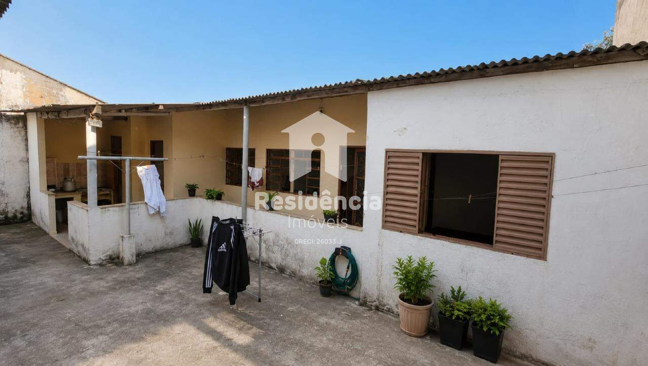 Casa à venda no Jardim São Francisco: 