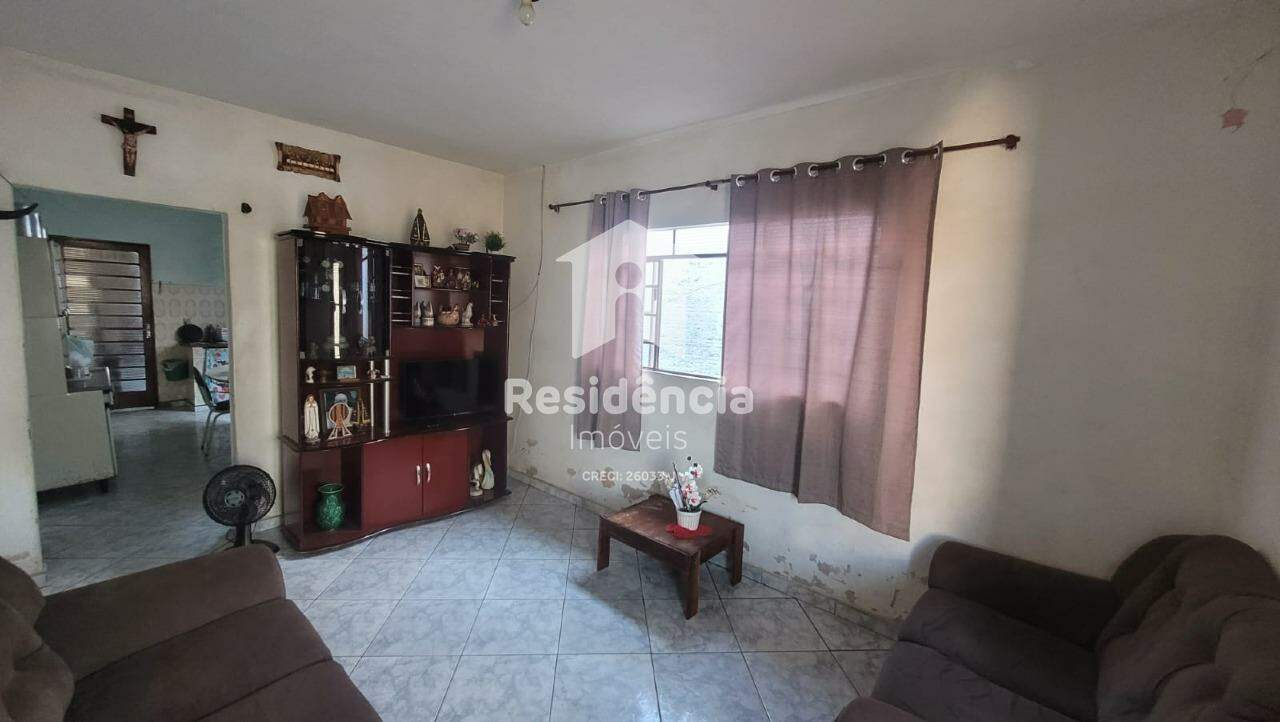 Casa à venda no Jardim São Francisco: 