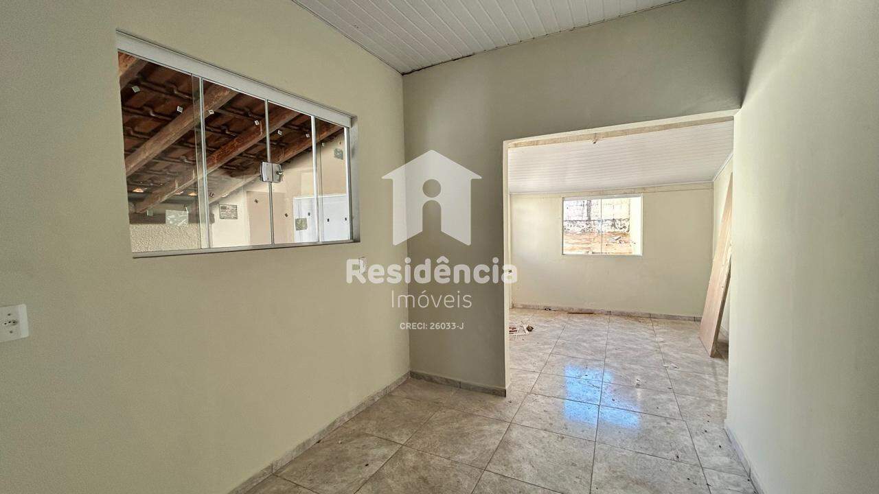 Casa para aluguel no Centro: 