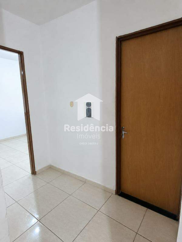 Casa à venda no Conjunto Habitacional Gildo Geraldo: 