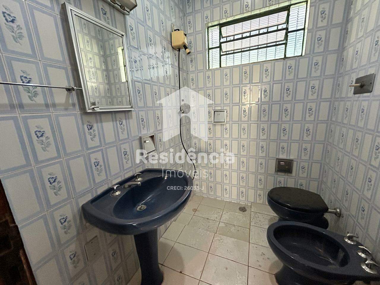 Casa para aluguel no Centro: 