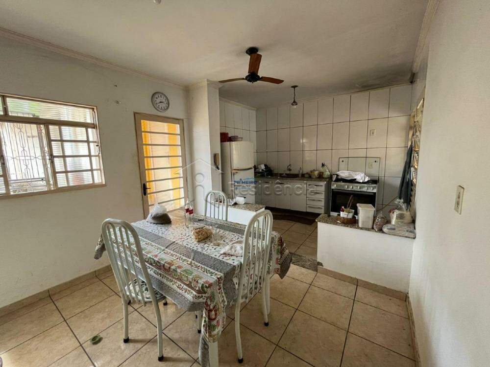 Casa para aluguel no Vila Lambari: 