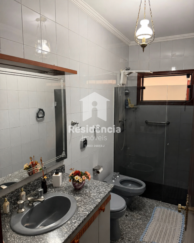 Casa à venda no Centro: 