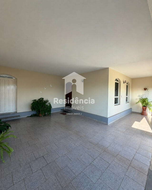 Casa à venda no Centro: 