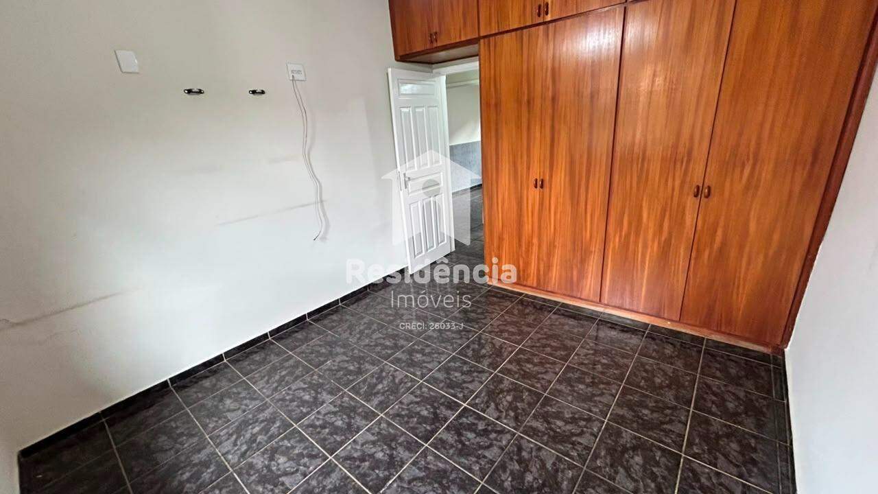 Casa para aluguel no Centro: 