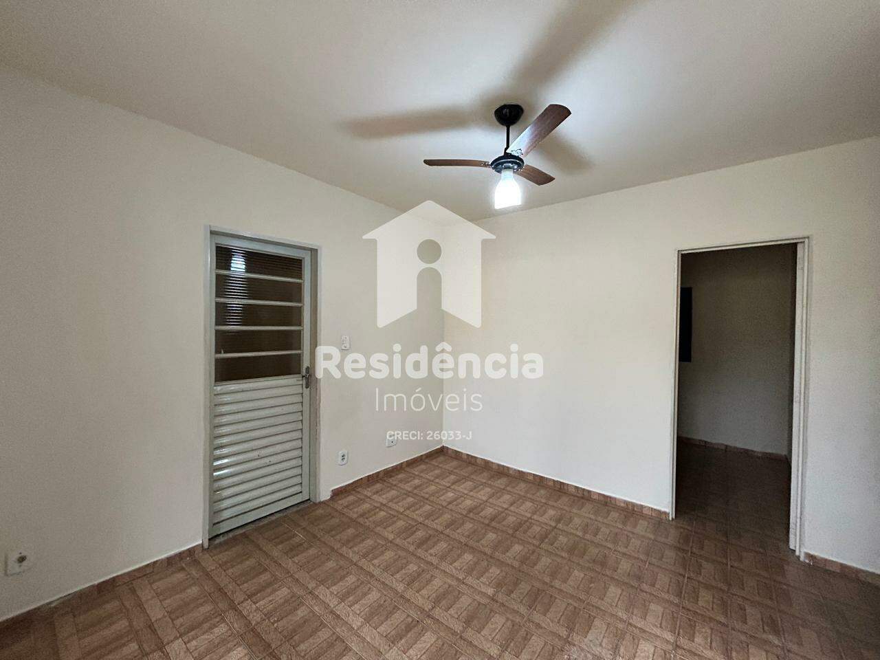 Casa para aluguel no Conjunto Habitacional Gilberto Rossetti: 