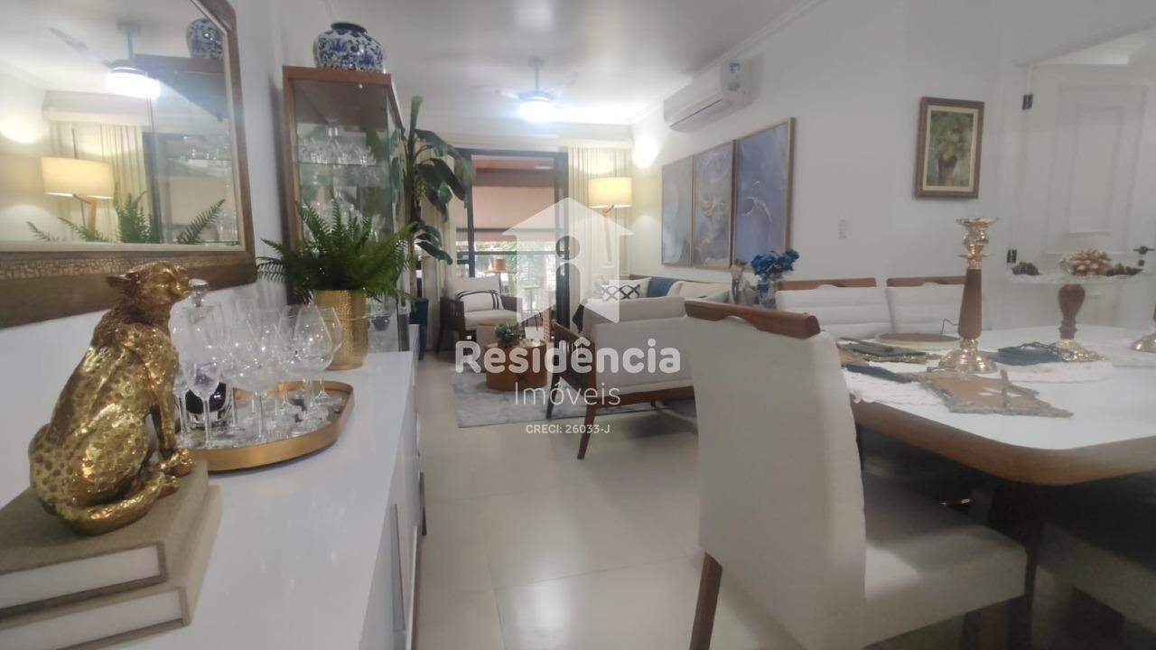 Apartamento à venda no Enseada: 