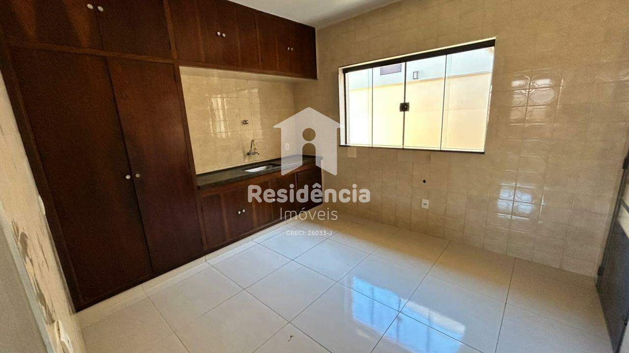 Casa para aluguel no Jardim São Domingos: 