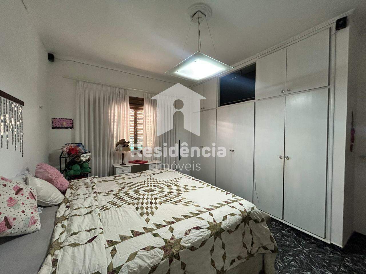 Casa à venda no Jardim São Domingos: 