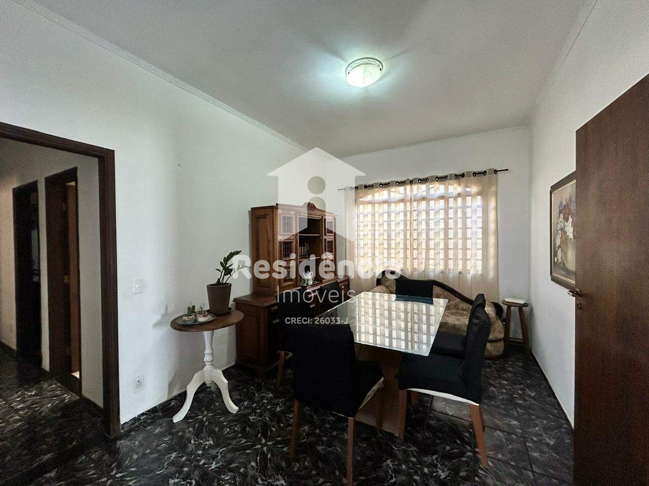 Casa à venda no Jardim São Domingos: 