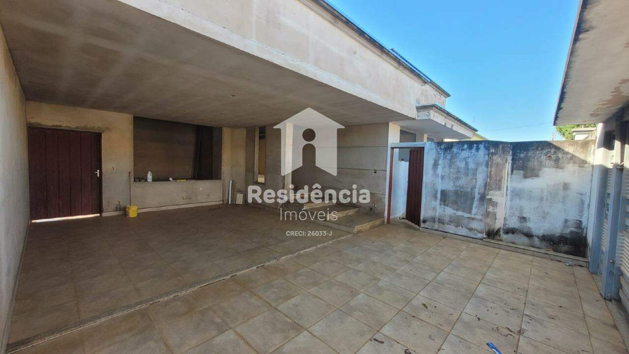 Casa à venda no Jardim Chico Piscina: 