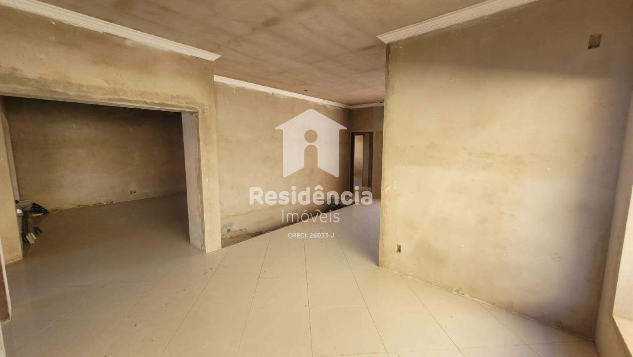 Casa à venda no Jardim Chico Piscina: 