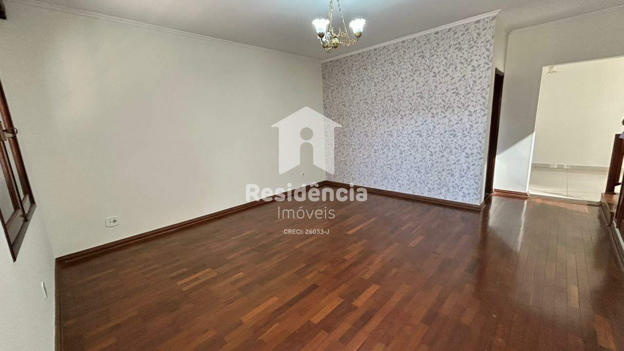 Sobrado para aluguel no Jardim Santa Maria: 