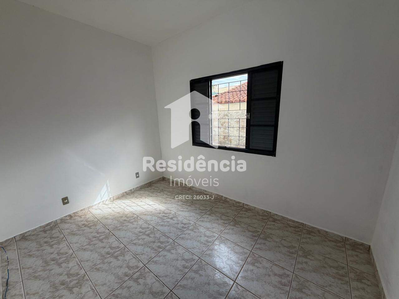 Casa à venda no Jardim Chico Piscina: 