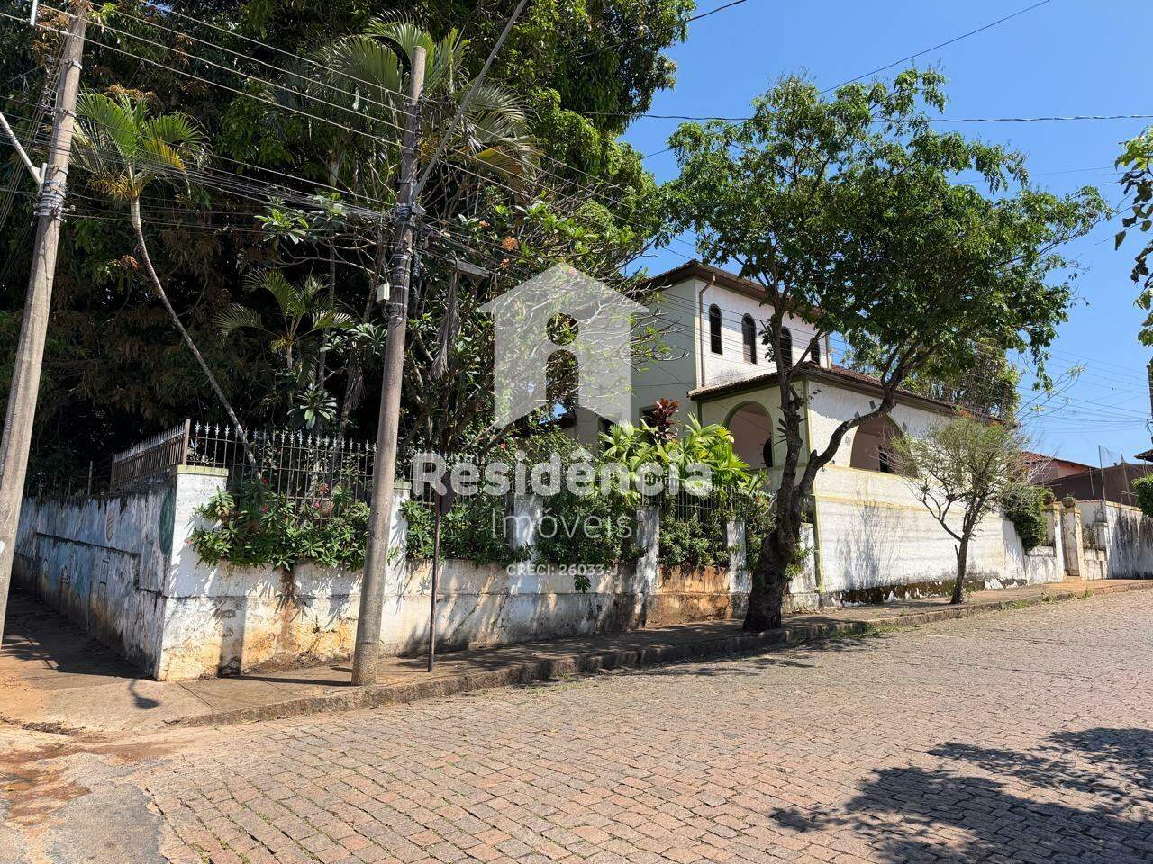 Casa à venda no Centro: 